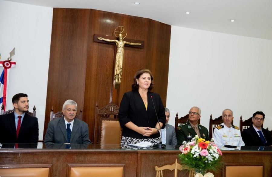 Juíza esclarece funcionamento da Justiça Militar da União a jornal de Salvador