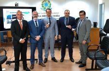 Integrantes da 4ª Procuradoria de Justiça Militar faz visita à 4ª Auditoria da 1ª CJM