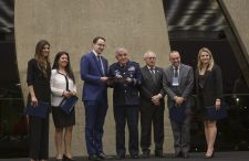 Tribunais reafirmam defesa da democracia e da liberdade de expressão na entrega do I Prêmio Nacional de Jornalismo do Judiciário