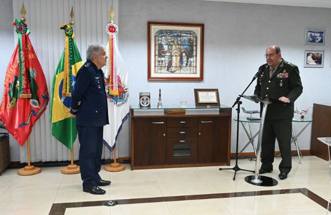 Posse Gen Amin Naves