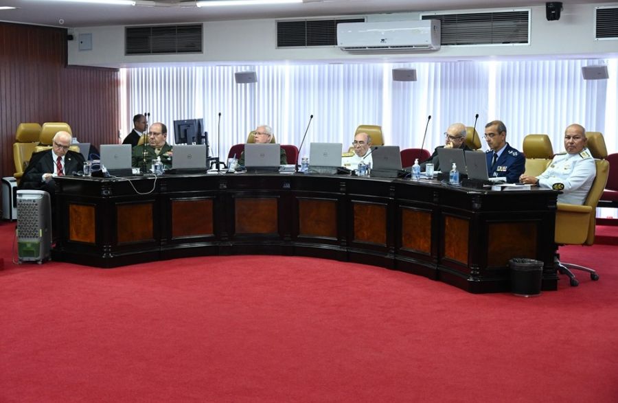 Superior Tribunal Militar mantém condenação de capitão do Exército por peculato