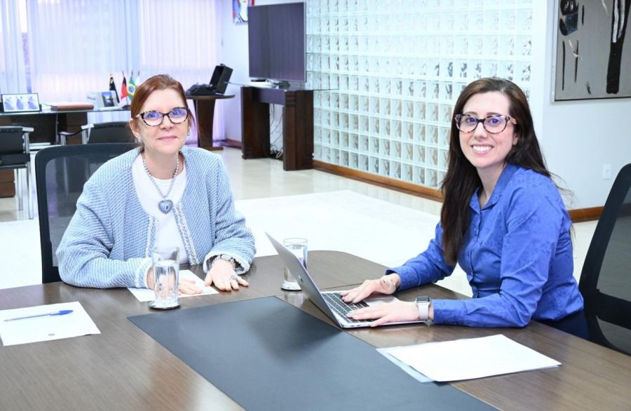 STM e UnB discutem projeto de IA aplicada a documentos históricos