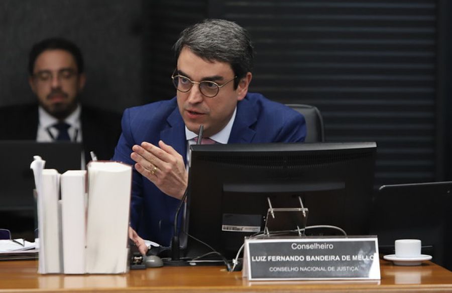 CNJ aprova resolução regulamentando o uso da IA no Poder Judiciário