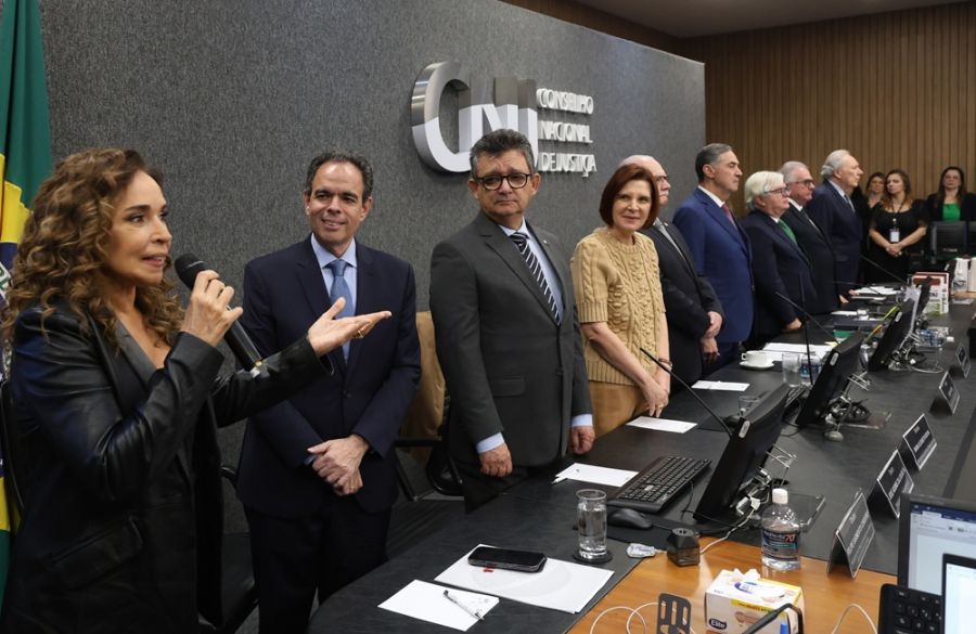 Ministros do STM participam de sessão solene em comemoração aos 20 anos do CNJ