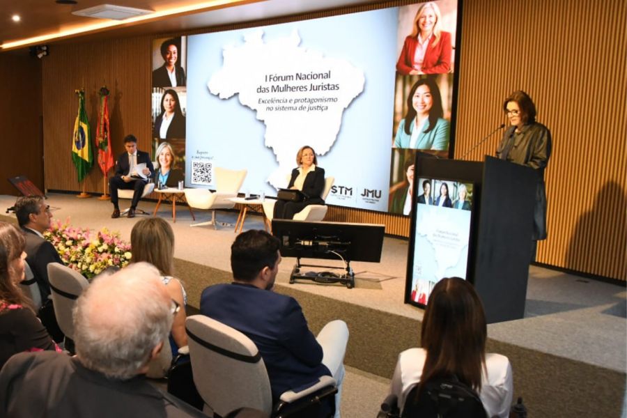 Fórum de Mulheres Juristas debate invisibilidade feminina no sistema de Justiça
