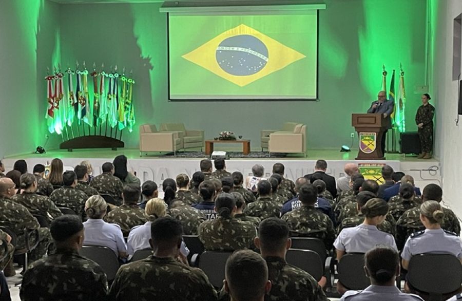 Com chegada de mulheres recrutas, JMU promove debate sobre assédio em Santa Maria