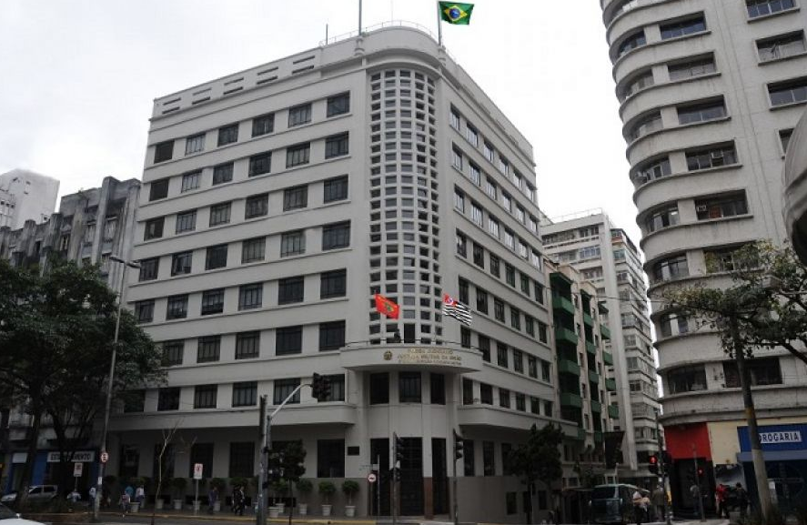 Homem é condenado por lavar mais de R$ 1,6 milhão obtidos com fraude contra a Aeronáutica