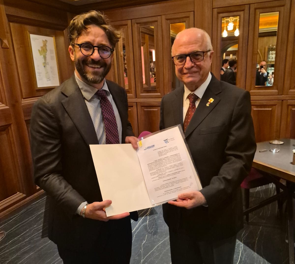 Parceria com instituição italiana amplia horizontes acadêmicos da ENAJUM